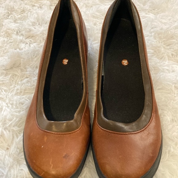 Merrell Select Grip Slip on Wedges Brown Size 7.5 - Picture 11 of 11